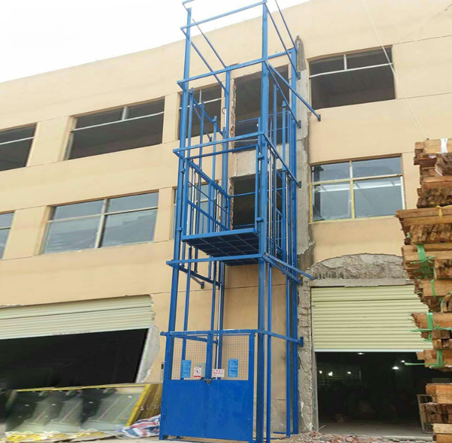 浦城建材厂室外物料提升